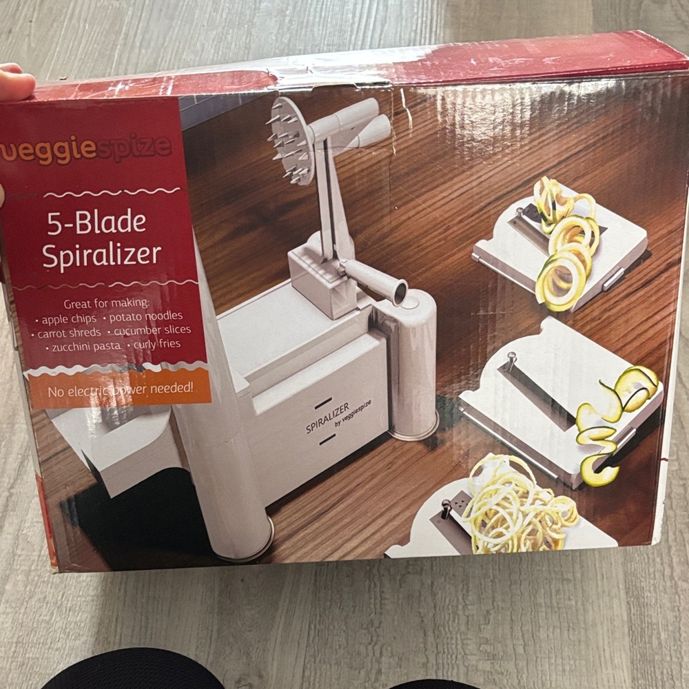New VeggieSpize 5-Blade Spiralizer